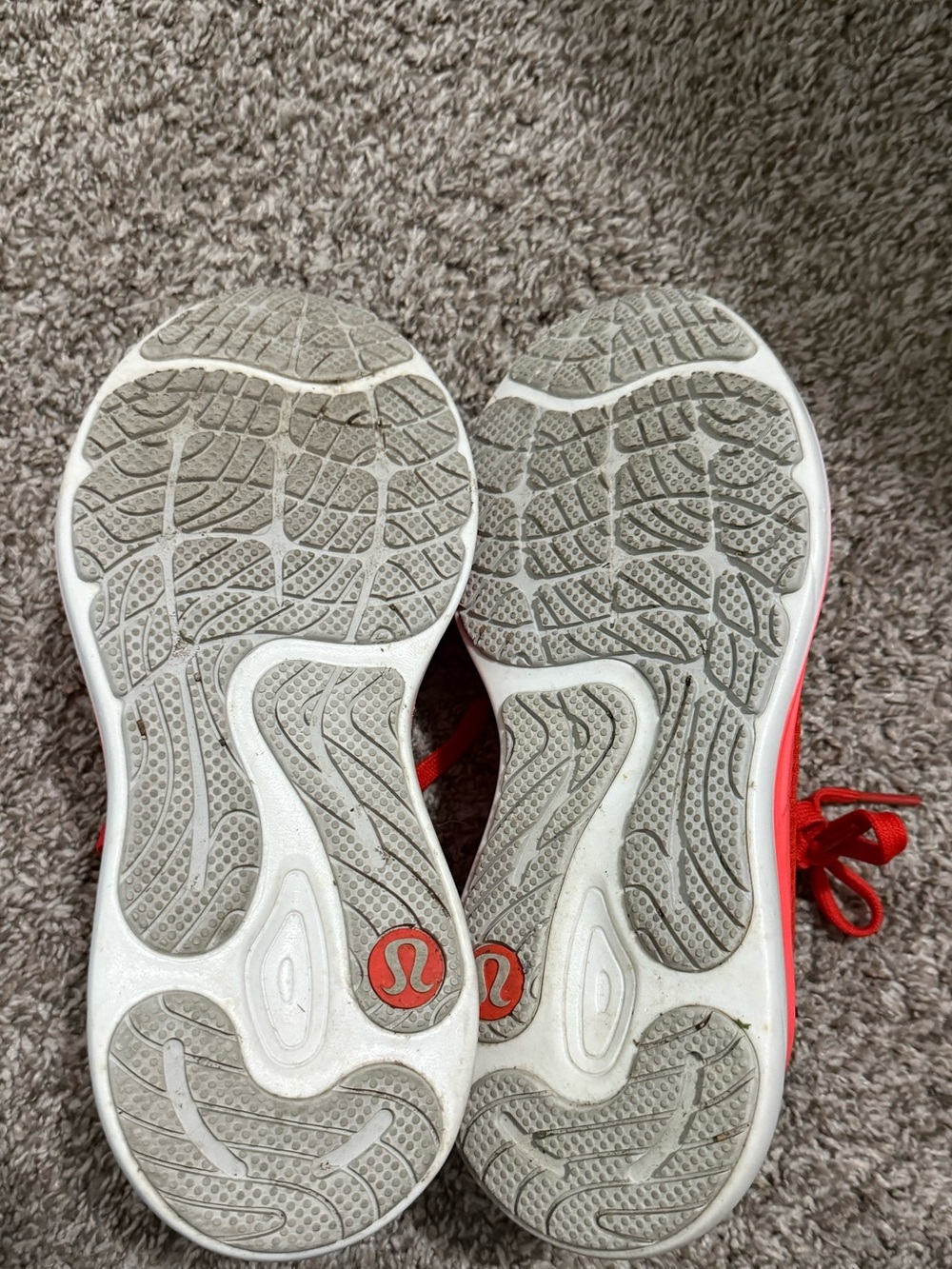 Lululemon Blissfeel Run 2 Running Shoes Solar Red Flare Red Women’s Size 8.5 - Picture 6 of 7